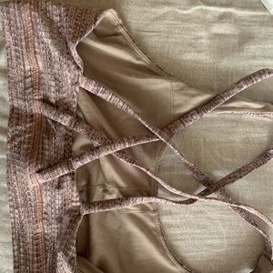 Lululemon sports bra